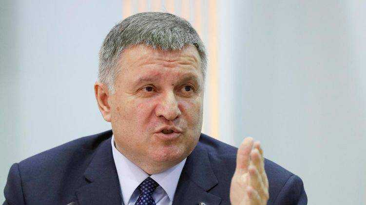 У водителя автобуса, который перевозил эвакуированных из Уханя украинцев, поднялась температура