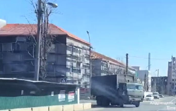 РФ перебрасывает большое количество техники в сторону Бердянска