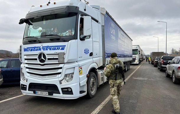 Пограничная служба рассказала о ситуации на границе с Польшей
