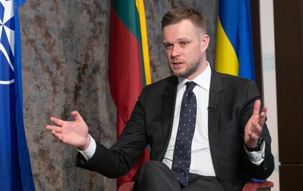 В Литве отреагировали на критику ударов по российским НПЗ