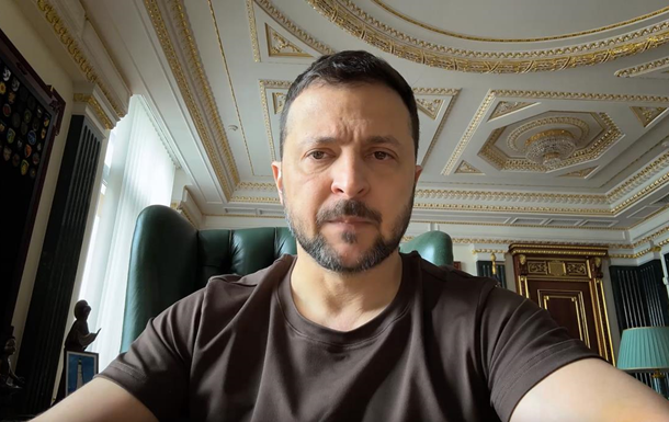 Зеленский заслушал доклады Сырского и Умерова