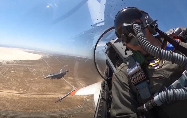 В США запустили F-16 под управлением искусственного интеллекта