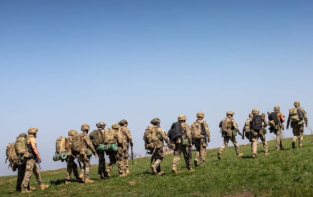 Рада продлила военное положение и мобилизацию