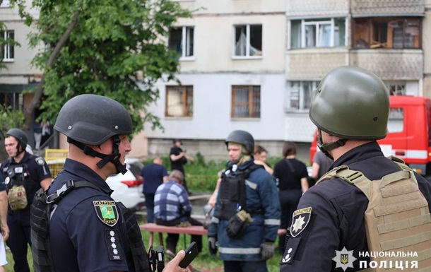 Появилось видео первых минут после удара по Харькову