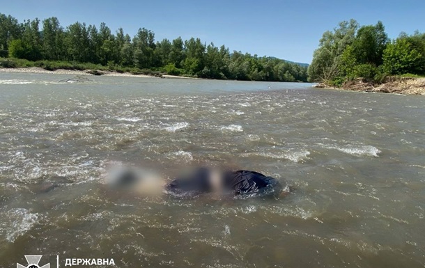 В Тисе обнаружили тело мужчины