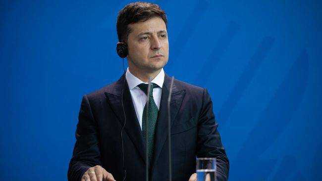 «Слуга народа» может сформировать большинство в новой Раде