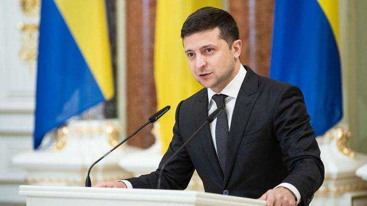 Зеленский поручил сократить импорт угля и электроэнергии в Украину