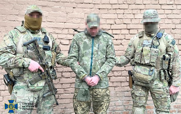 Мобилизовался в ВСУ, чтобы шпионить: агент РФ получил 15 лет тюрьмы