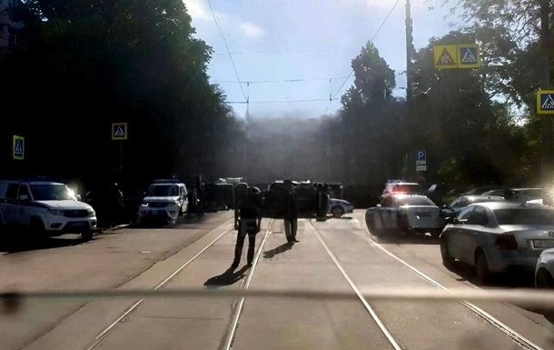 В СИЗО Ростова заключенные захватили заложников
