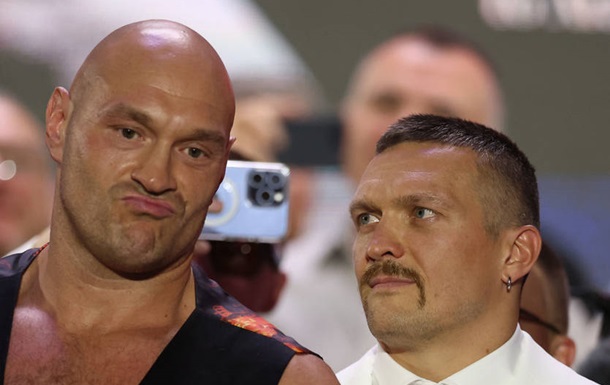 Промоутер объяснил, почему Усик отказался от титула IBF