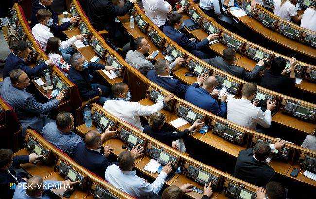 Раді рекомендують посилити покарання за примусове виселення з житла