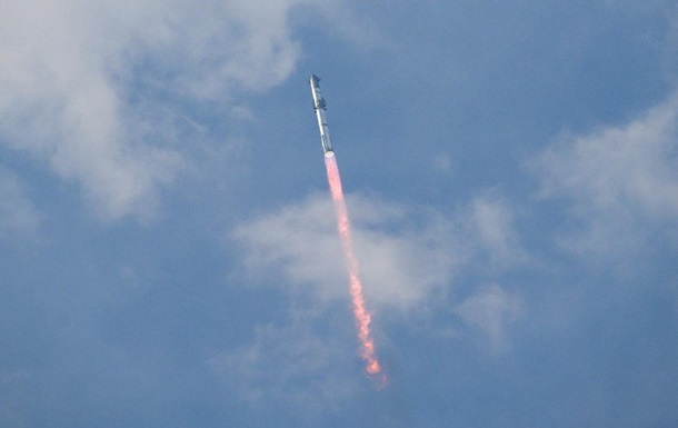 Корабль Starship взорвался после запуска