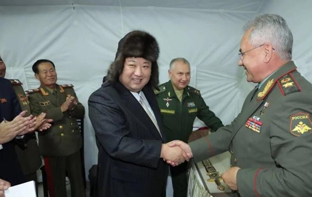 Шойгу встретился с Ким Чен Ыном и обсудил с ним "тему Украины"