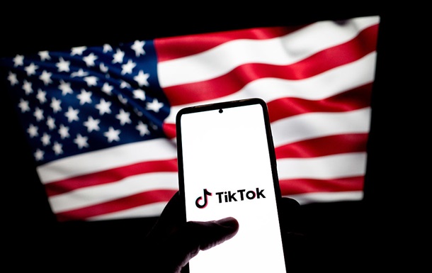 Китай заморозил сделку по продаже активов TikTok из-за пошлин Трампа