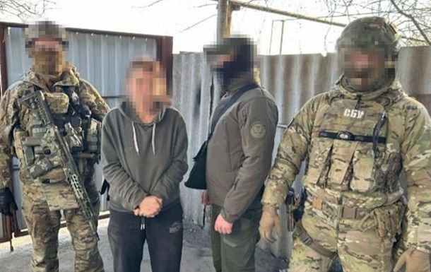 Следила за ВСУ через камеру в скворечнике: задержана агентка РФ