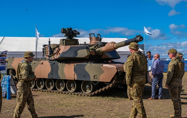 Австралия из-за США не передает Украине танки Abrams