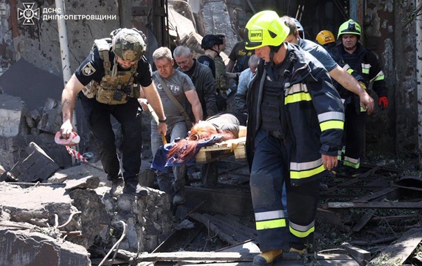 В Днепре более 20 пострадавших из-за атаки России
