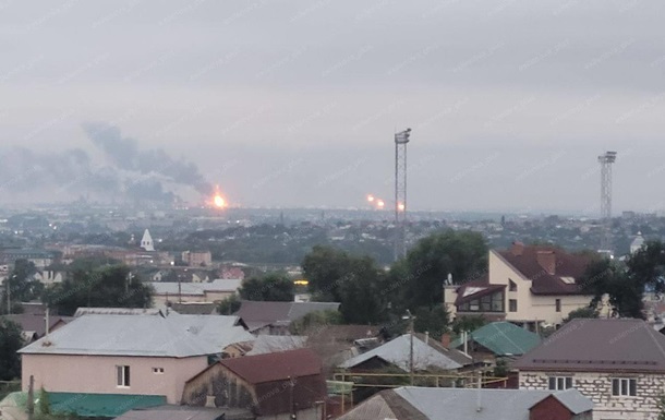 БПЛА атаковали НПЗ в Сызрани