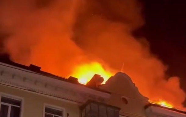 В Ростове произошли взрывы и пожар