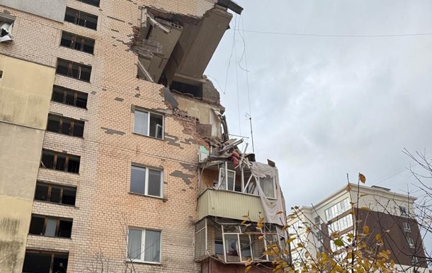 Взрыв в доме в Хмельницком: спасательная операция завершена