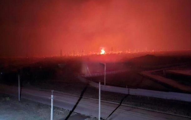 У россиян горят подстанции и порты