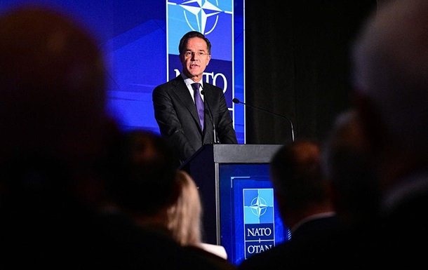 Рютте: НАТО обогнал РФ в производстве боеприпасов