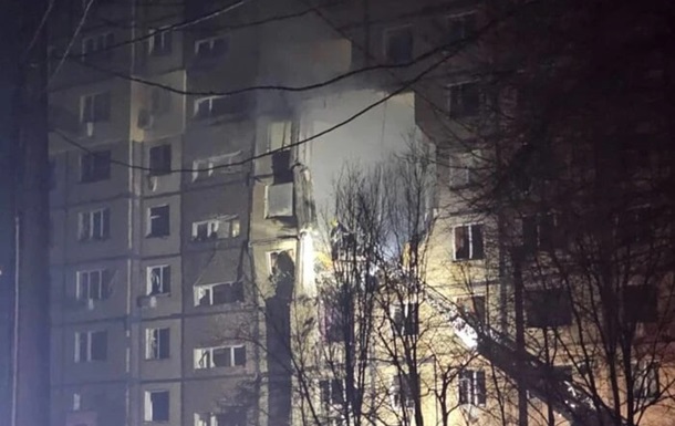 Пожары и раненые дети: последствия удара по Днепру