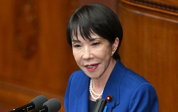 Китайский дипломат пригрозил отрезать голову премьеру Японии