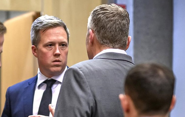 Дрисколл во время визита в Киев пугал Украину "поражением"