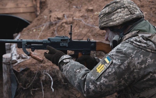 Зашли около 100 россиян: в Грабовском на Сумщине продолжаются бои