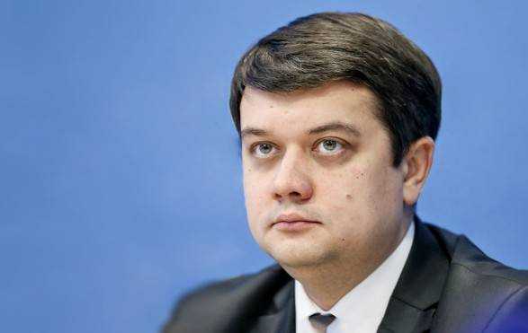 Разумков: 60% руководящих позиций в комитетах должны отойти "Слуге народа"
