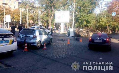 Полицейская погоня в Днепре закончилась крупным ДТП с маршруткой