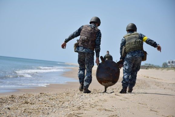 Порты Украины не заминированы - Гуменюк