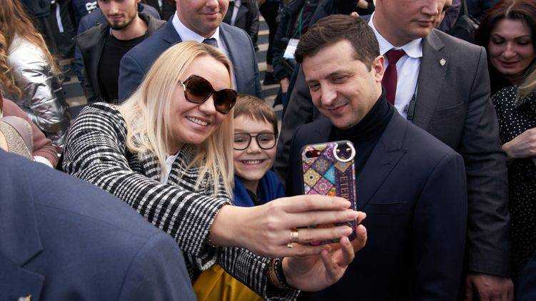 Президент Зеленский пригрозил выйти из переговоров с Россией по Донбассу