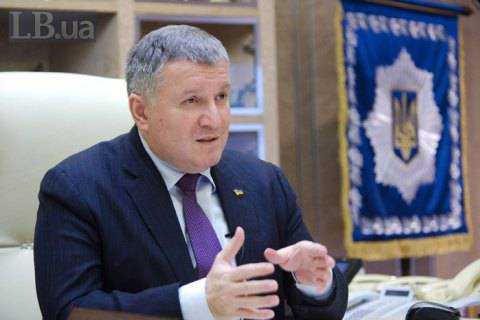 Полиция намерена до второго тура вручить подозрения за "сетку" кандидата П.
