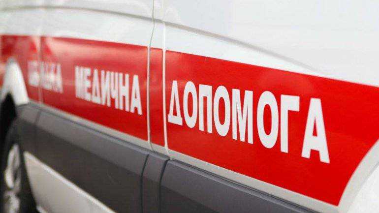 В Днепре мужчину зарезали посреди улицы