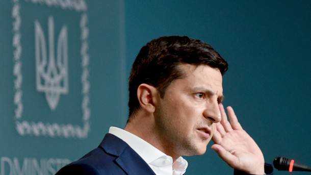 Парубий "лишил" Зеленского права ветировать закон