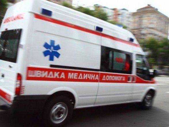 Дівчину затиснуло в автомобілі: у Харкові чергова ДТП за участі карети "швидкої"