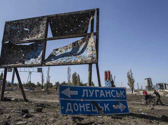 Лідери "Великої сімки" назвали Росію стороною конфлікту на Донбасі та закликали вивести свої війська