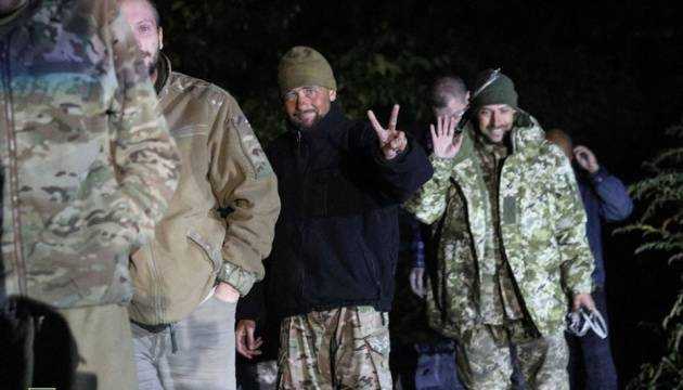 Визволені з полону морпіхи проходять реабілітацію