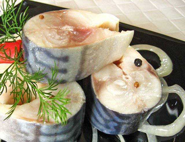 Как замариновать скумбрию: вкусный рецепт