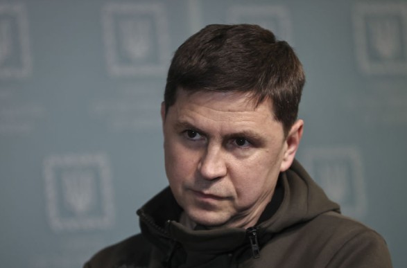 Подоляк: важно перейти к "более разрушительным" инструментам из-за наращивания Ираном оружия для россии
