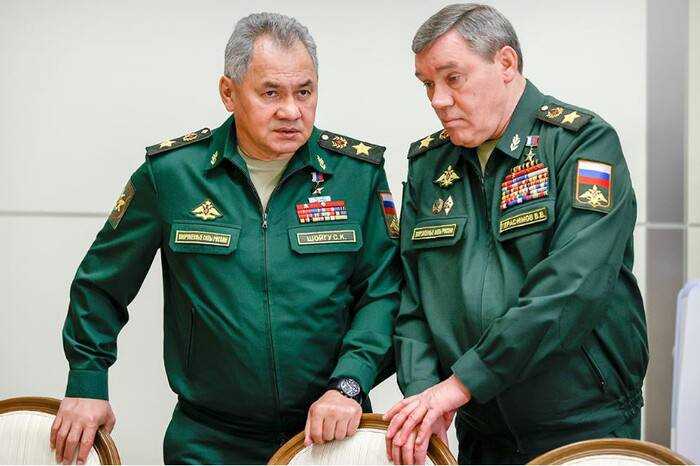 Путін не може звільнити Шойгу та Герасимова: чому