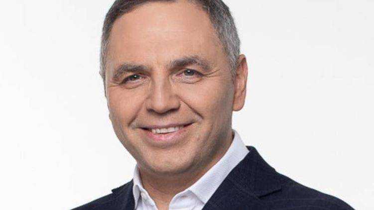 Юрист Андрей Портнов рассказал о путешествиях и доходах волонтера Дейнеги