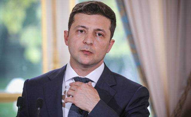 Зеленский готовит налоговый удар по украинцам: подробности