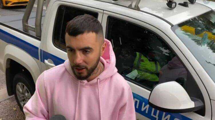В Москве задержали рэпера Эллея, виновника ДТП, в котором пострадали четыре человека.