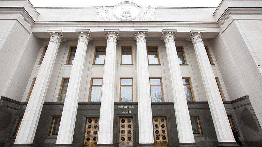 ВР рассмотрела последние поправки в языковой закон