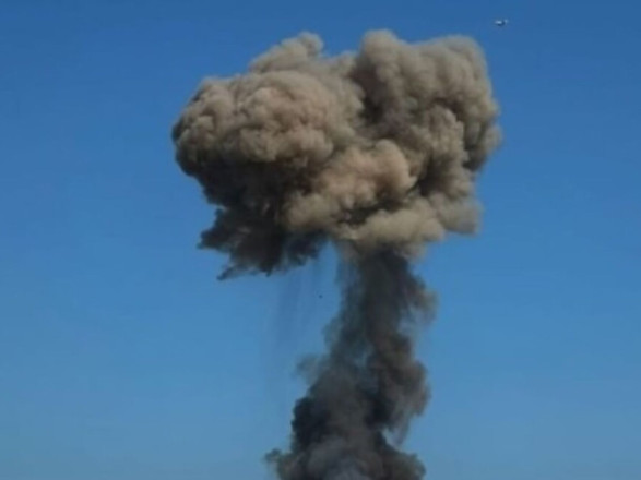 В Киеве - серия взрывов, обломки дрона упали в Соломенском районе