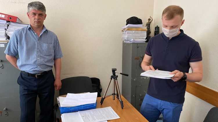 Радикалу Стерненко вручили подозрение в умышленном убийстве. Ему светит срок в 15 лет