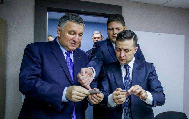Зеленский прокомментировал испытательный срок Авакова